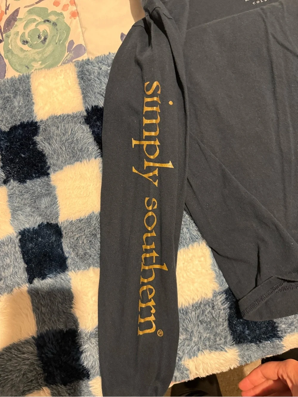 Simply Southern Navy Long-Sleeve Tee with Pink & Gold Sleeve Text Medium - Picture 3 of 5